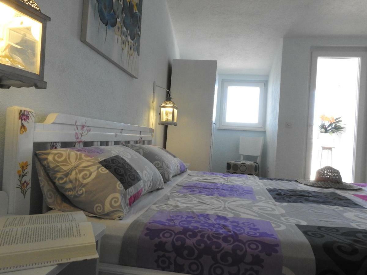 Sunrise Vid Apartment Dugi Rat Ngoại thất bức ảnh